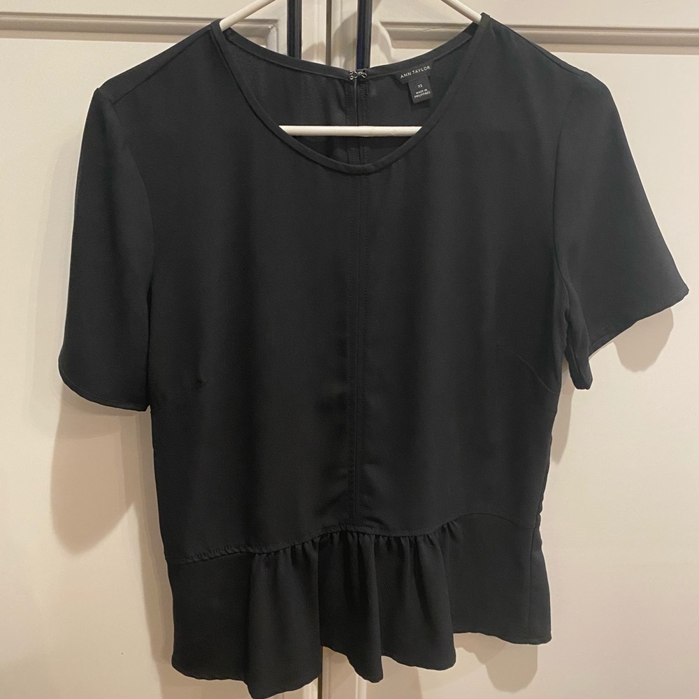 Ann Taylor Black Seamed Matte Jersey Peplum Top
